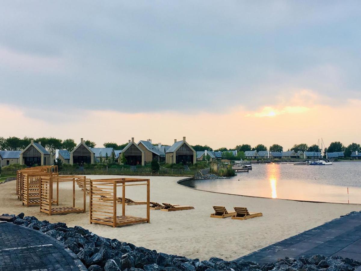 Holiday Home Oesterdam Resort Tholen Buitenkant foto